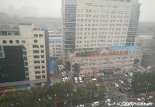 北门口超大客厅南北通透（秦峰大厦）有钥匙房适合各种办公场所 - 咸阳28生活网 xianyang.28life.net